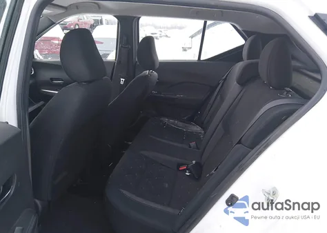 2020 Nissan Kicks Sv Xtronic Cvt z USA, uszkodzony, nr VIN 3N1CP5CV2LL559525